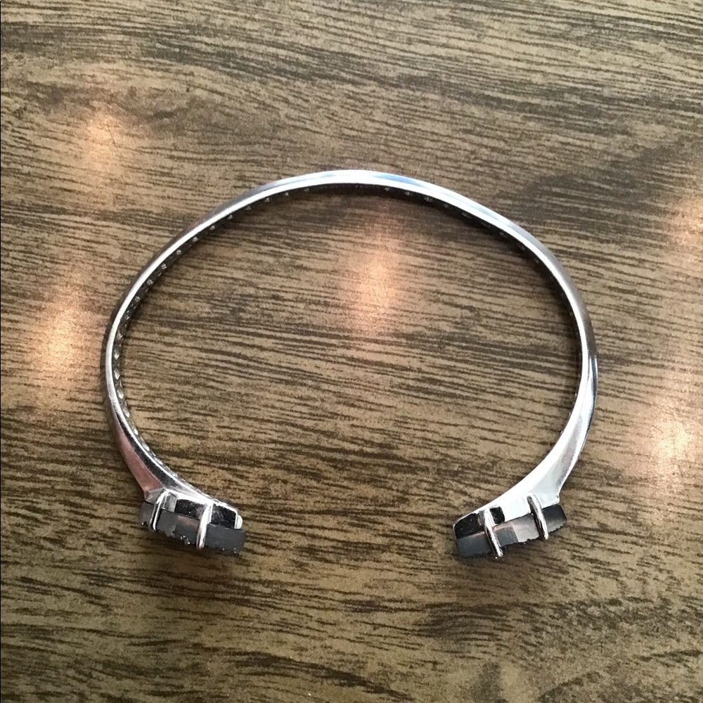 Kendra Scott bracelet